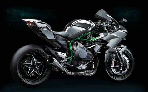 2023 Kawasaki Ninja H2R – Totalmotorcycle.com USA Specifications/Technical DetailsUS MSRP Price: $57500 USDCanada MSRP Price: $66,900 CDNEurope/UK MSRP Price: £50,000 GBP (On The Road inc 20% Vat) POWER. Engine Liquid -cooled, 4-stroke, In-Line Four, DOHC, 16-valve. Displacement 998cc. Bore x …